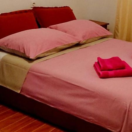 Apartments Rogocana Labin  Bagian luar foto