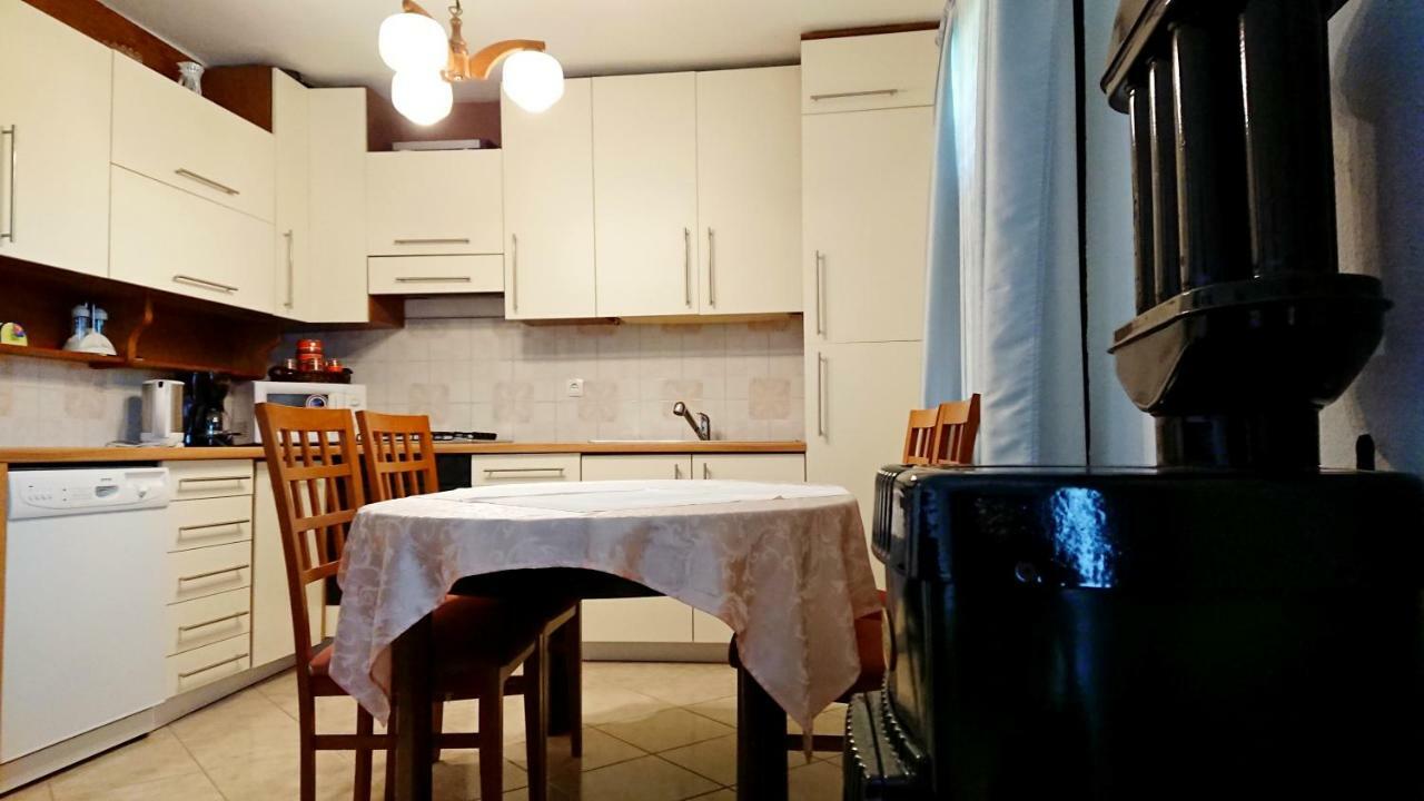 Apartments Rogocana Labin  Bagian luar foto